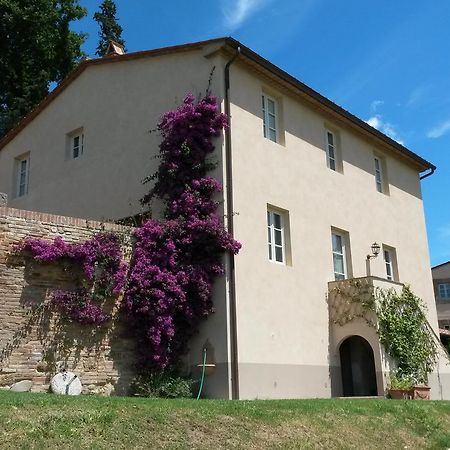 Borgo Fajani Pensionat Terricciola Exteriör bild