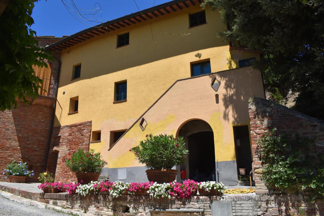 Borgo Fajani Pensionat Terricciola Exteriör bild